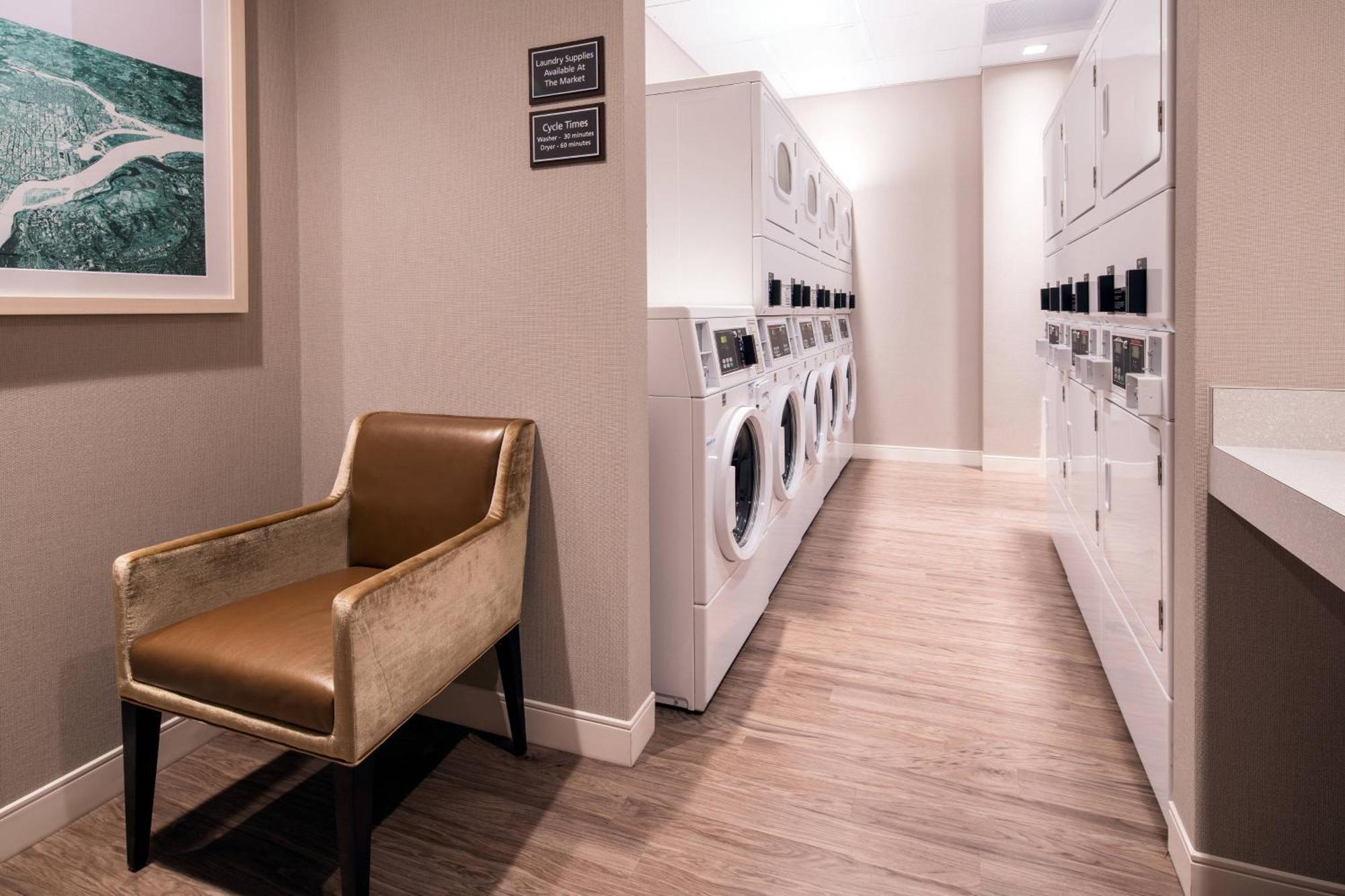 Residence Inn Washington Capitol Hill/Navy Yard מראה חיצוני תמונה